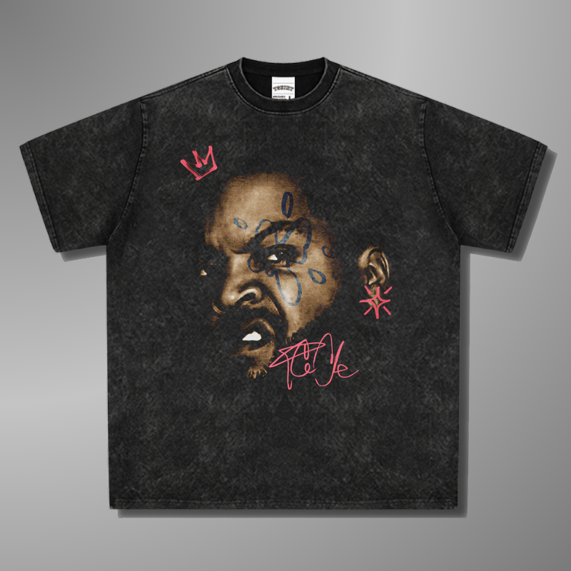 CAMISETA CON CARA GRANDE DE CUBO DE HIELO